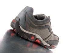 Scarpe da lavoro sicure e protettive ma con un look alla moda