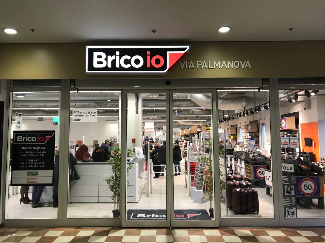 Brico io ha aperto a Milano: ecco le immagini del negozio