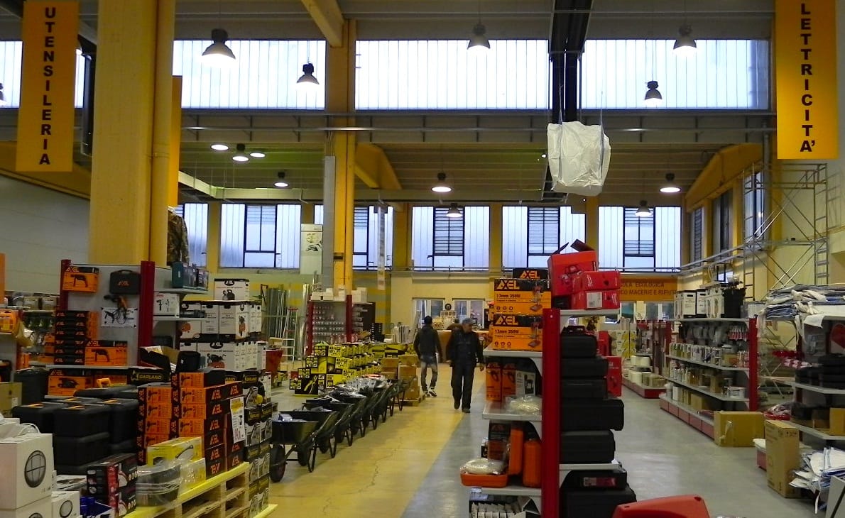 A Torino lo store Axel più grande d'Italia