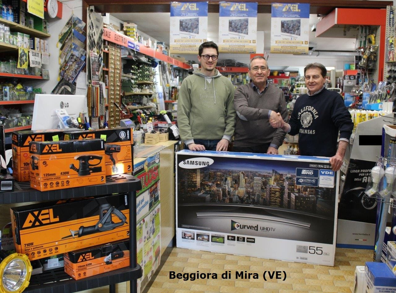 "Axel vinci con noi": ecco i negozianti premiati