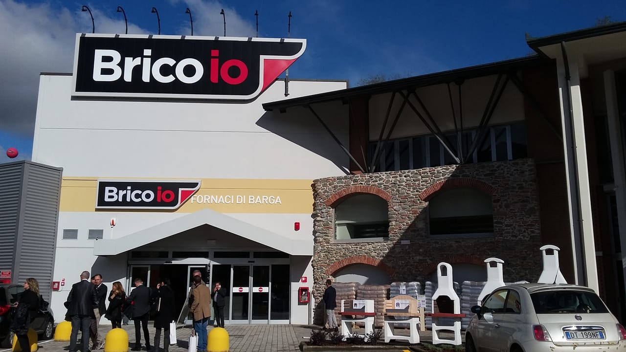 Riapre il Brico IO di Fornaci di Barga (LU)