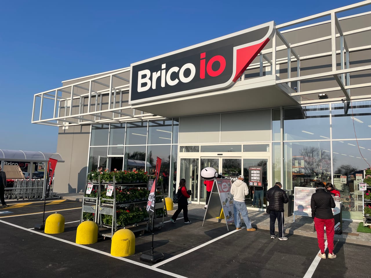 Brico io: il nuovo punto vendita "tecnologico" di San Giorgio di Piano