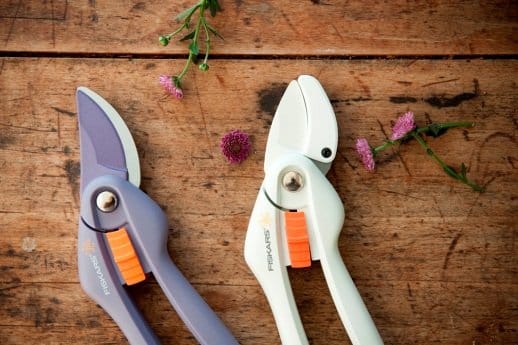 Gli attrezzi per la cura del verde di Fiskars