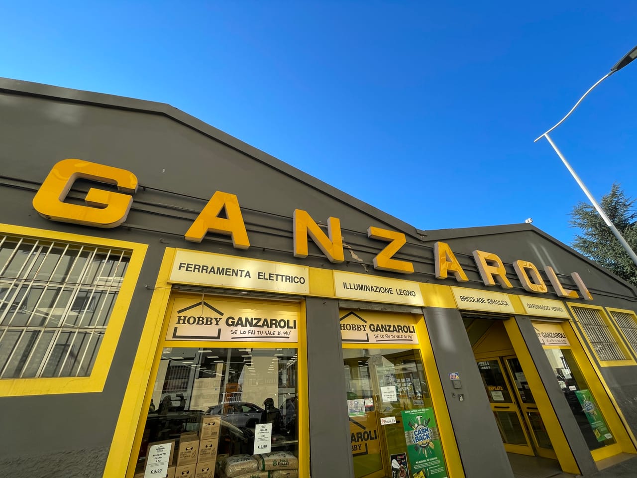 Ganzaroli Hobby, il fai da te di quartiere
