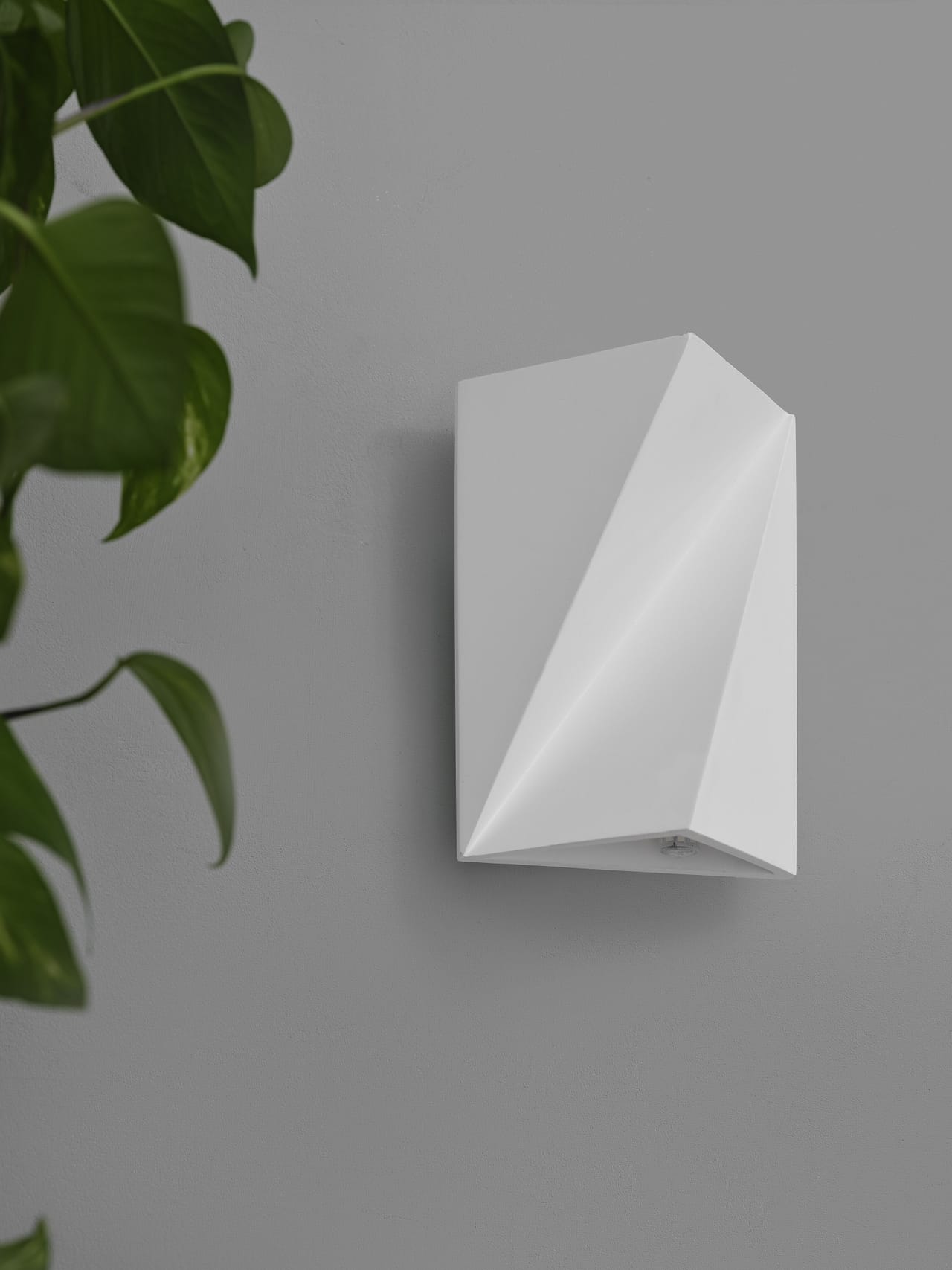 Linee di lampade in gesso