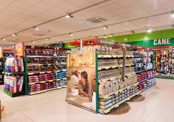Nuovo Maxi Zoo a Varese