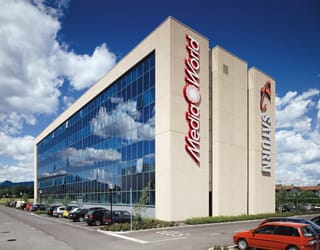 Saturn diventa Media World