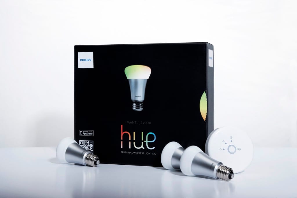 Philips Hue: la luce la comandi dallo smartphone