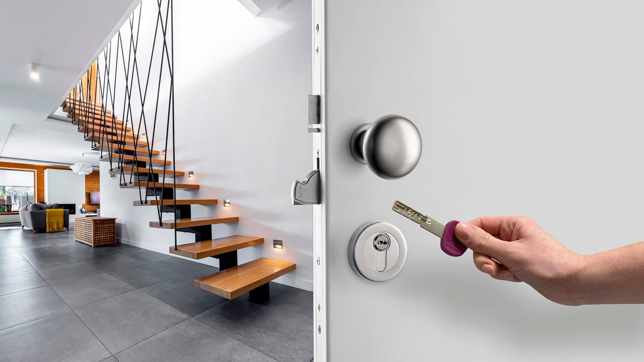 R ME – Sistema di chiusura brevettato