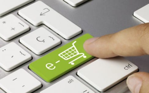 Sono 11 milioni gli italiani che abitualmente comprano on-line