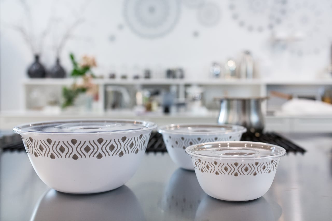 Tosca: tavola e cucina eleganti