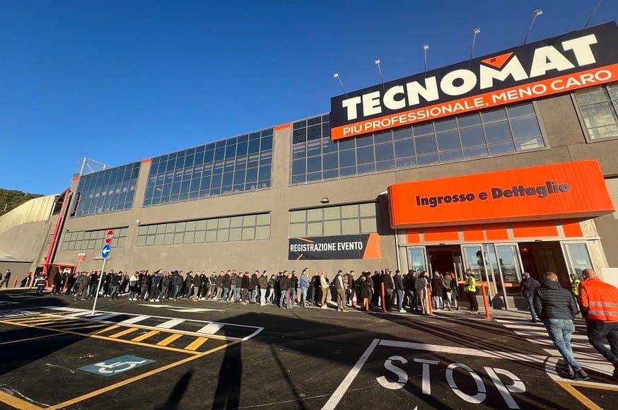 Tecnomat di Bari: l'apertura slitta al 19 dicembre