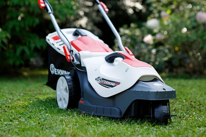 Leroy Merlin lancia un tosaerba a tre ruote: l'innovazione vista dal retail