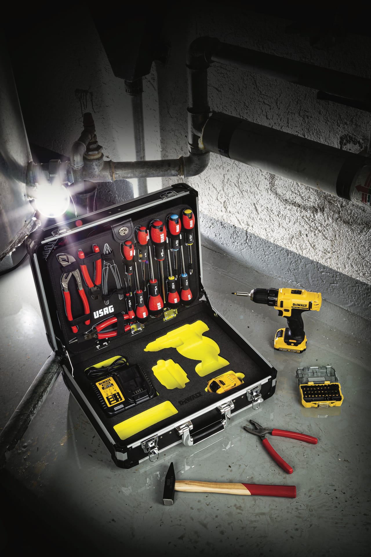 "Insieme Unici" con USAG e DEWALT