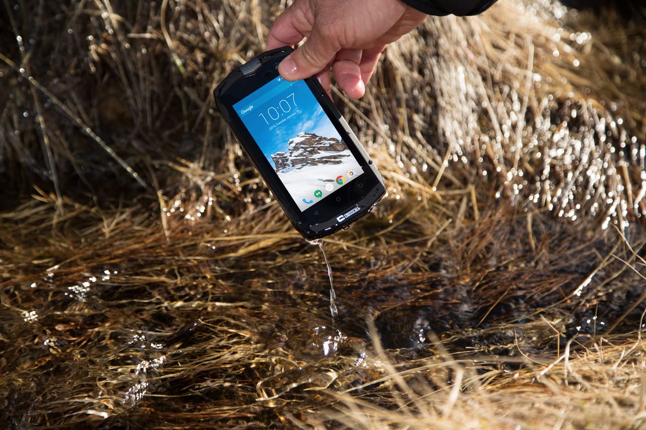 Telefoni e smartphone ideati per resistere