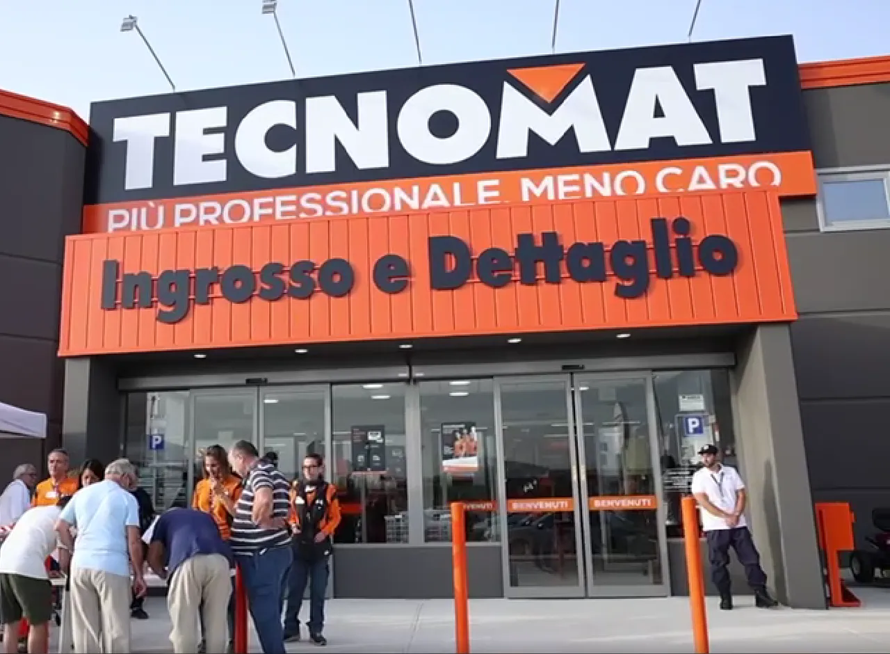 Tecnomat ha aperto a Capodrise (CE)