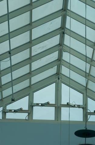 Più luce naturale nel centro commerciale 3