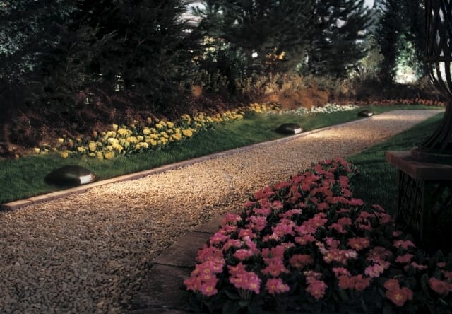 Ghidini porta la luce nel garden 4