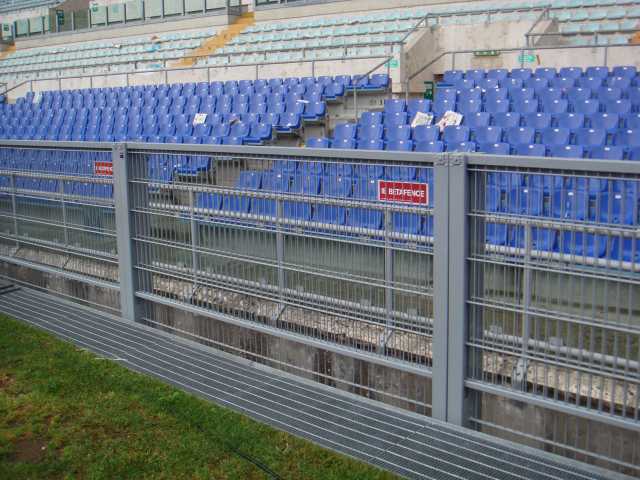 Lo stadio Olimpico apre le porte a Betafence 4