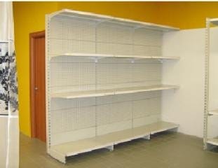 Centro bricolage vende attrezzature 11