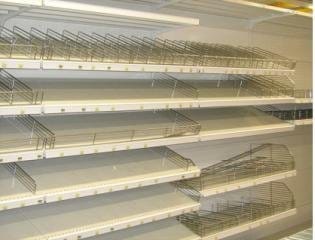 Centro bricolage vende attrezzature 12