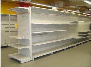 Centro bricolage vende attrezzature 13