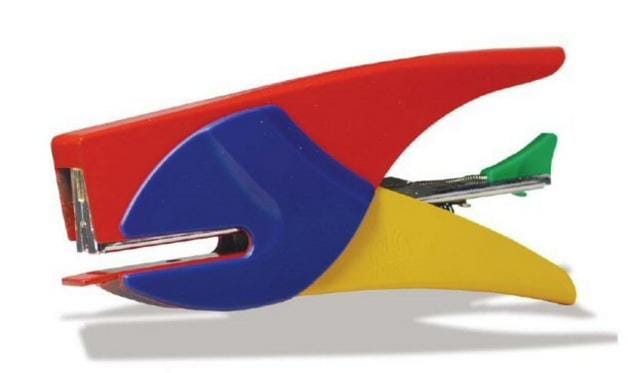 La pinza cucitrice che mette allegria 2