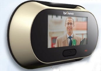 Lo spioncino diventa digitale 2