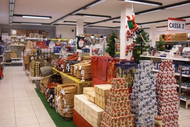 Un’isola di offerte Brico Ok a La Maddalena 6