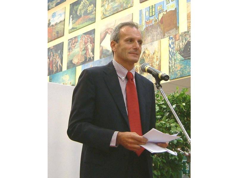 Bricocenter apre a OLGIATE il suo primo negozio del varesotto 2