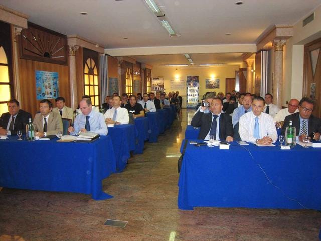 Hodara: la forza di un gruppo 4