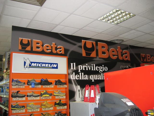 Un approccio moderno al mondo della ferramenta 4