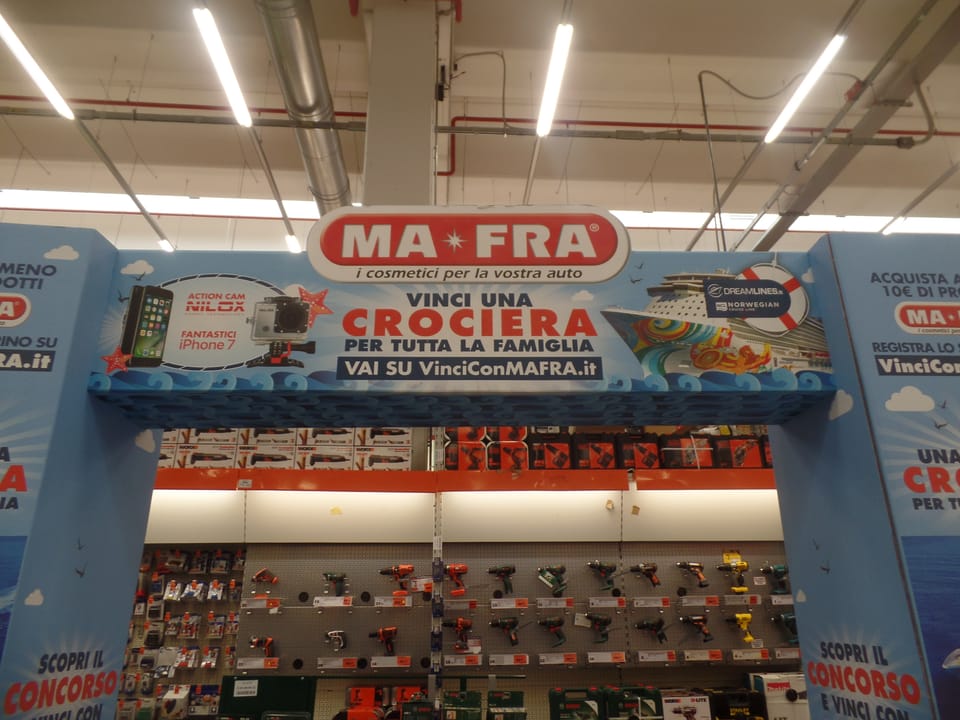 Lavorwash e Ma-Fra lavano l’auto da OBI 9