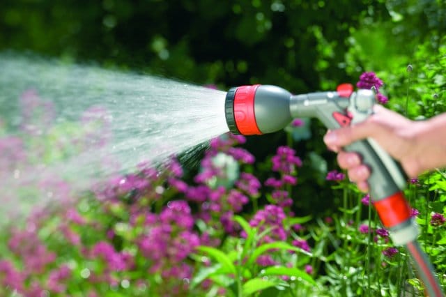 Acquista un irrigatore, vinci una lancia 6