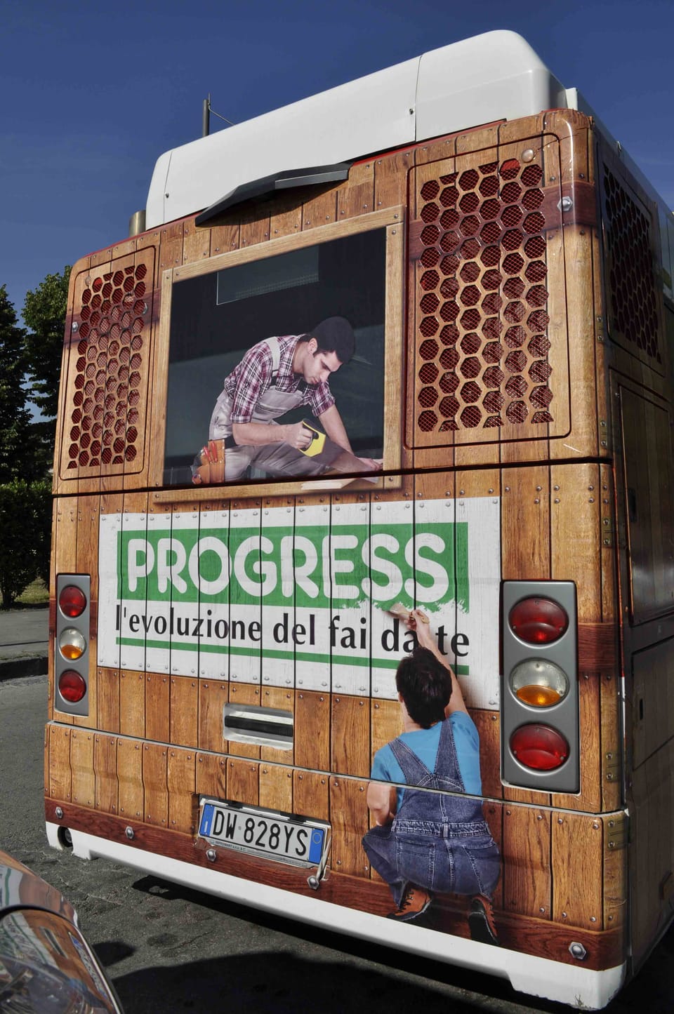 A Caserta l'autobus è targato Progress! 7