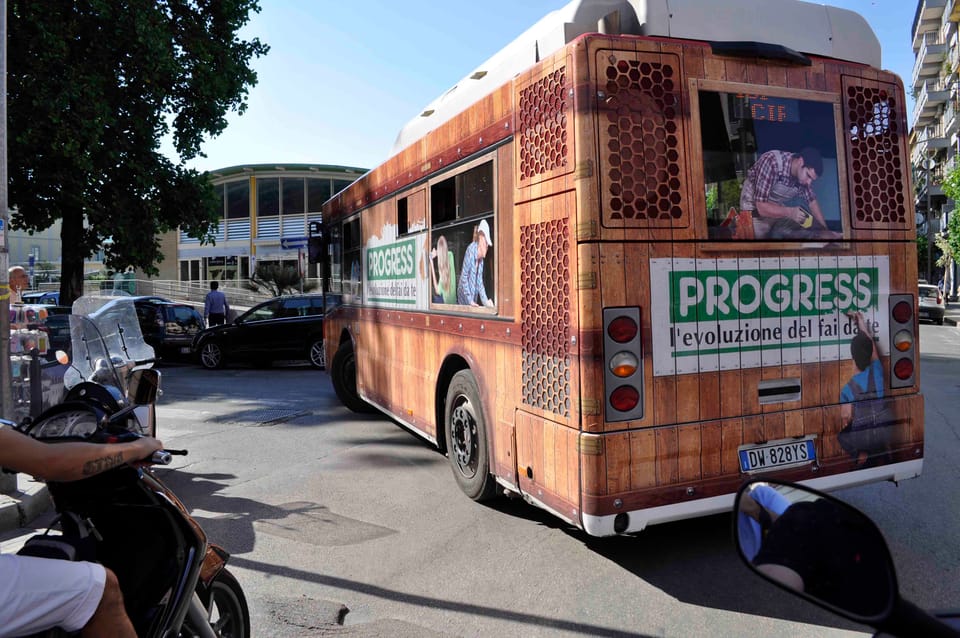 A Caserta l'autobus è targato Progress! 9