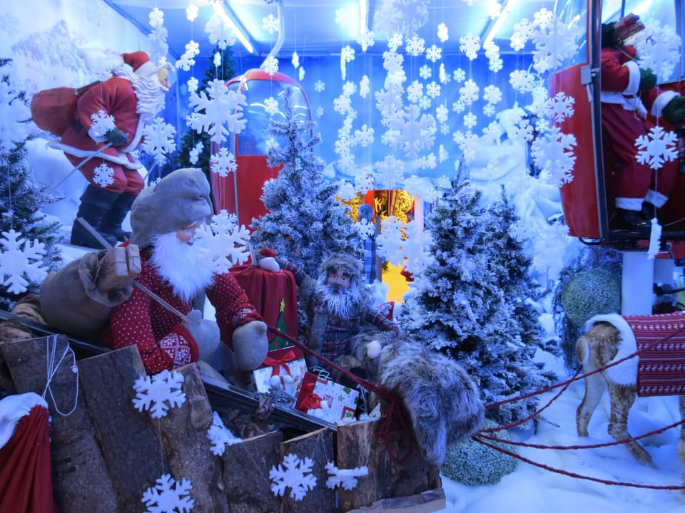 Quando il Natale entra nel centro bricolage   2