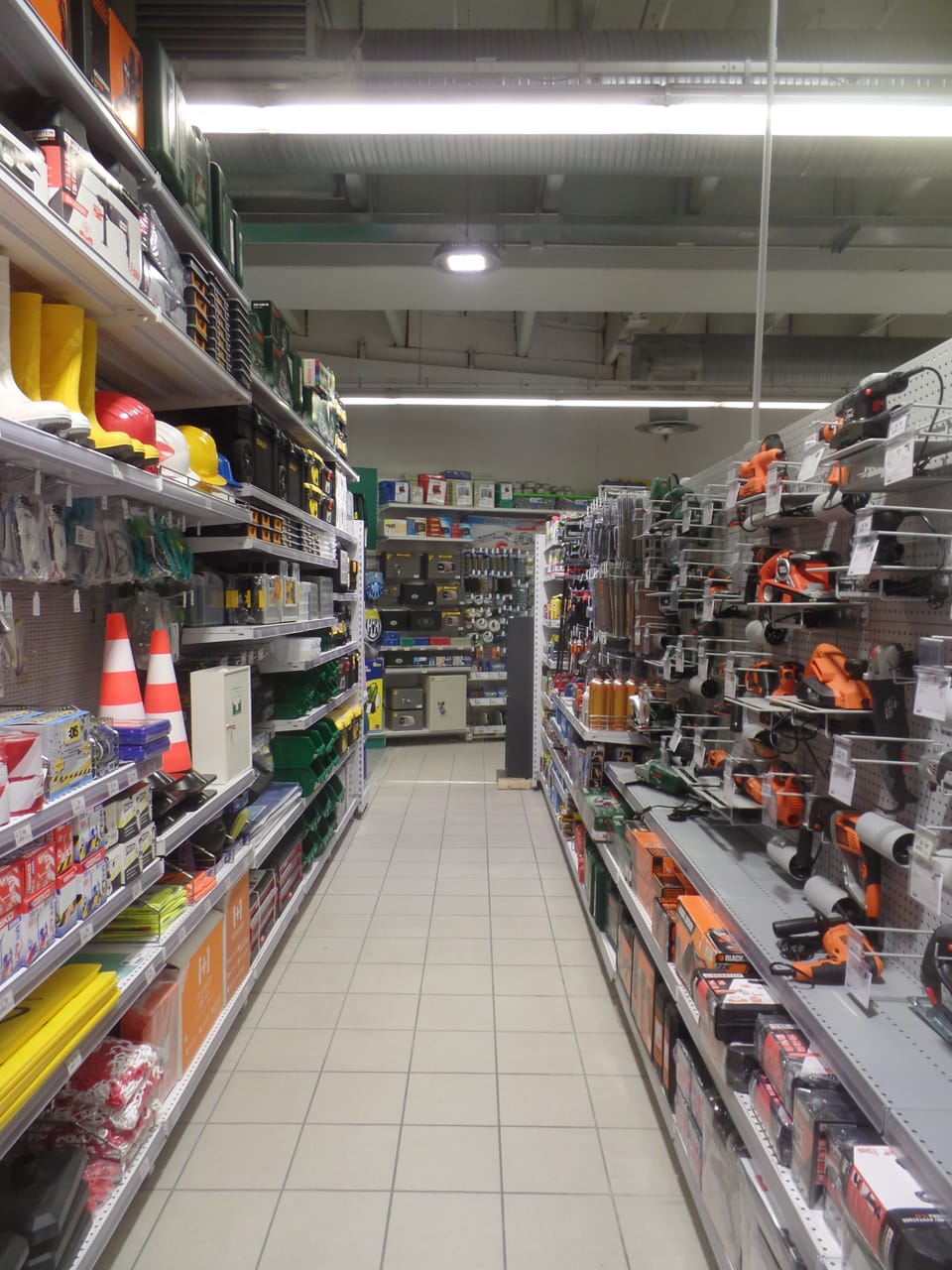 Brico io ha aperto a Milano: ecco le immagini del negozio 29
