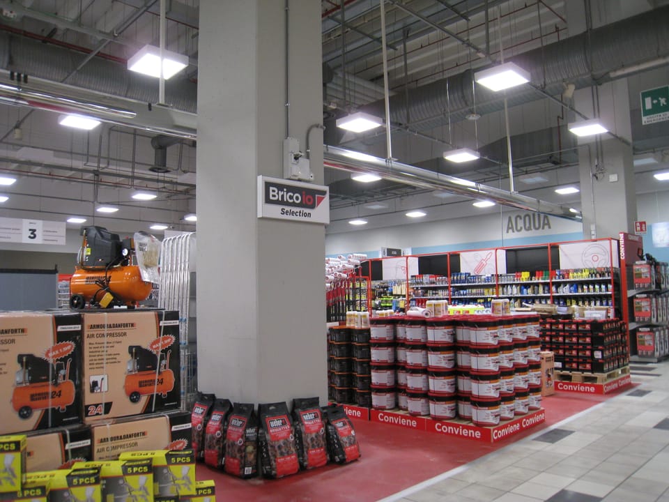 Aperto a Milano il primo corner Brico io in un ipermercato 16