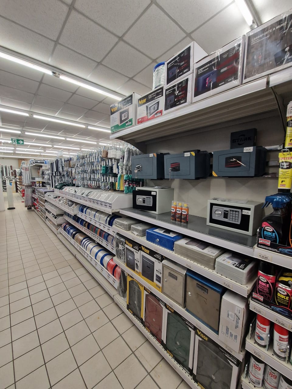 Brico io: nuovo punto vendita in franchising a Varese 11