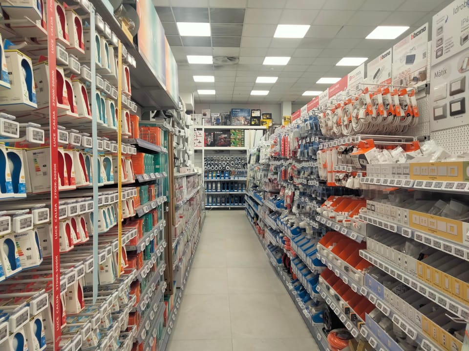 Riapre Bricolarge di Bovalino: le foto del restyling 2