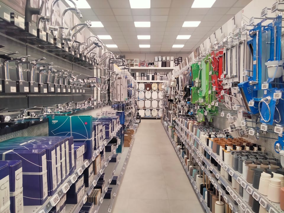 Riapre Bricolarge di Bovalino: le foto del restyling 10