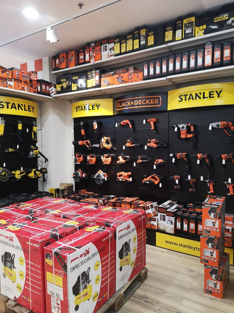Nuovo BricolaRge a Grosseto: guarda le immagini e scarica il volantino! 7