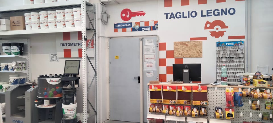 Restyling per il Bricolarge di Orbetello: aumentati del 30% i metri lineari 7