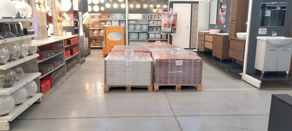 Restyling per il Bricolarge di Orbetello: aumentati del 30% i metri lineari 8