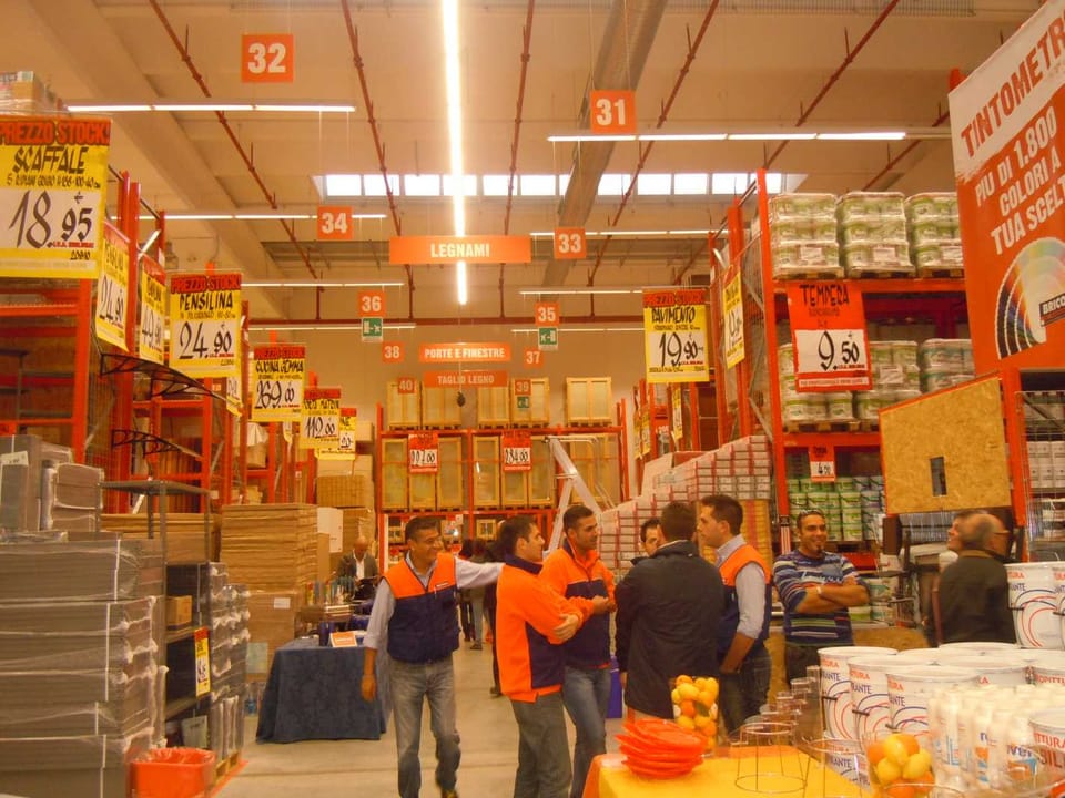 Le prime foto del nuovo Bricoman di Carate Brianza (MB) 2
