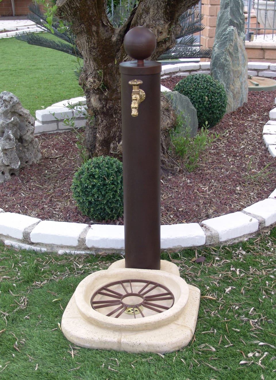 Bonfante presenta le fontane Idra 3