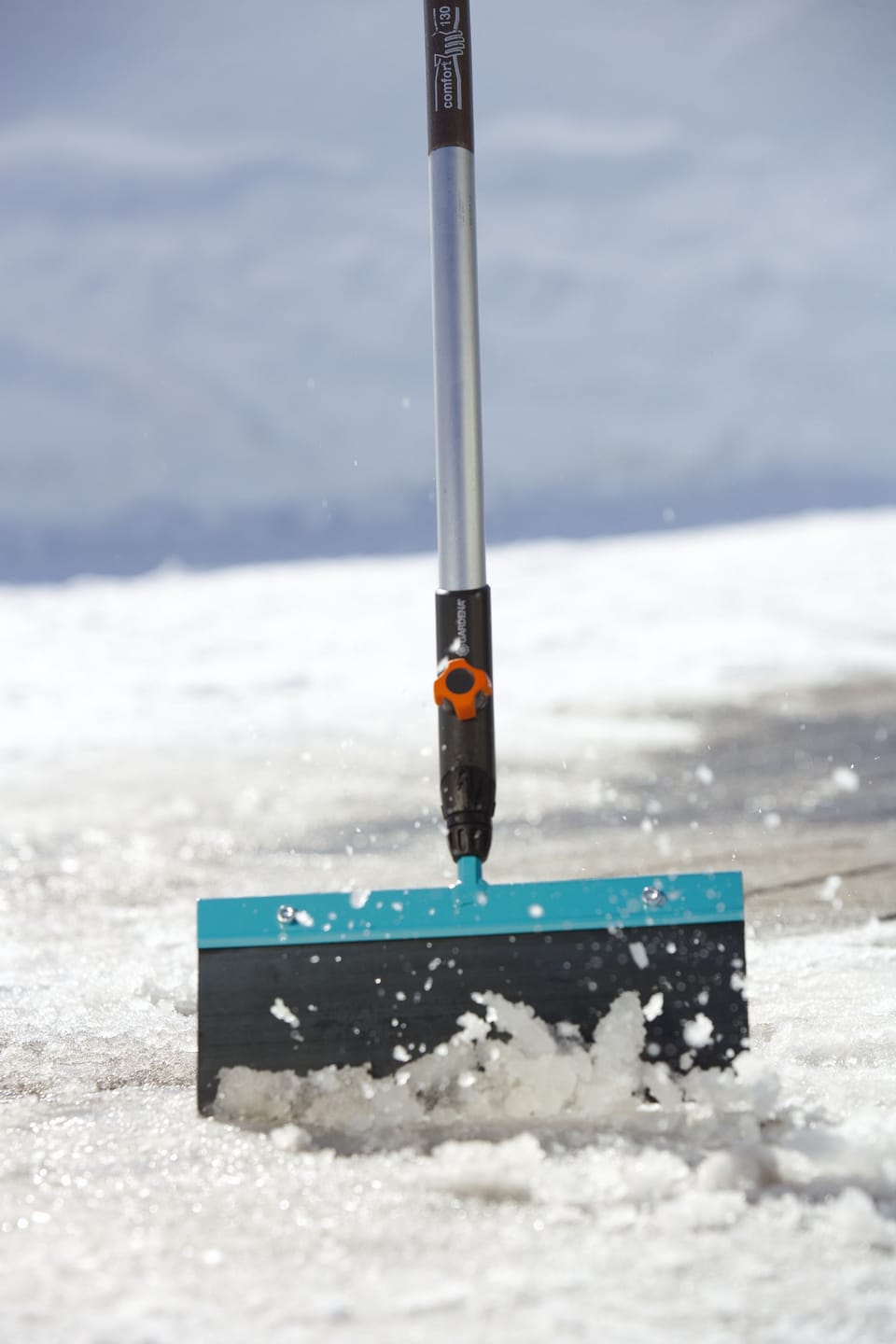 Pala da neve e rompighiaccio 2