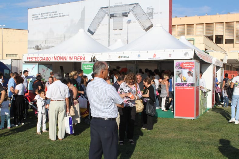 Pagano lancia la Festa dei Nonni dalla Fiera del Levante 2
