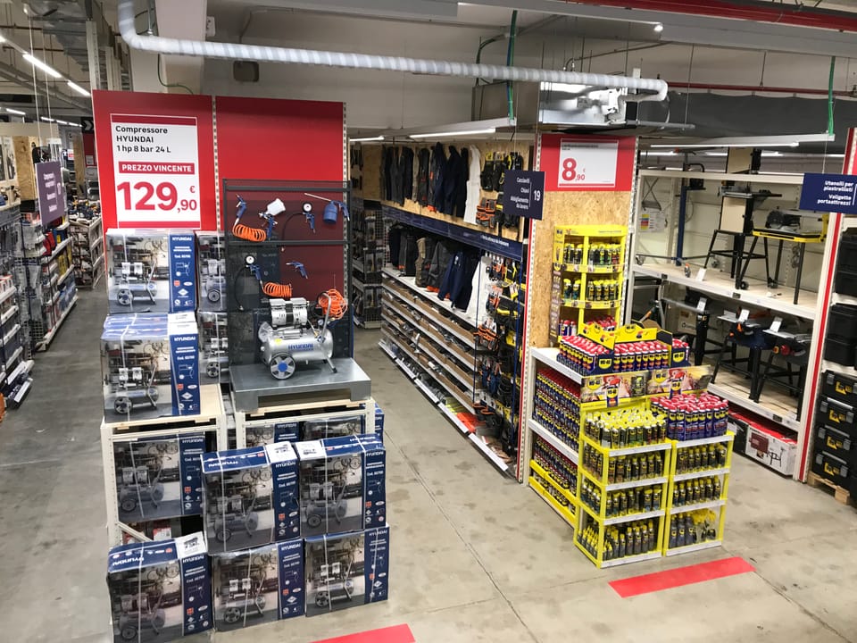 Leroy Merlin Roma Salaria: lo showroom è all'interno del negozio 5